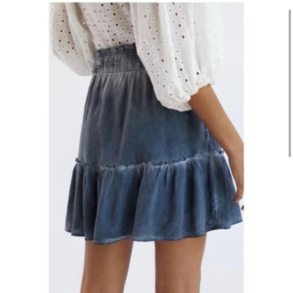 Anthropologie Pilcro Tie-Dye Mini Skirt Blue 
size Medium - Picture 3 of 12
